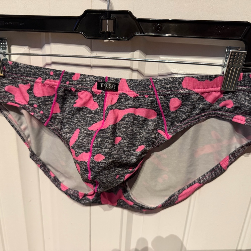 Men's ikingsky pink camo briefs